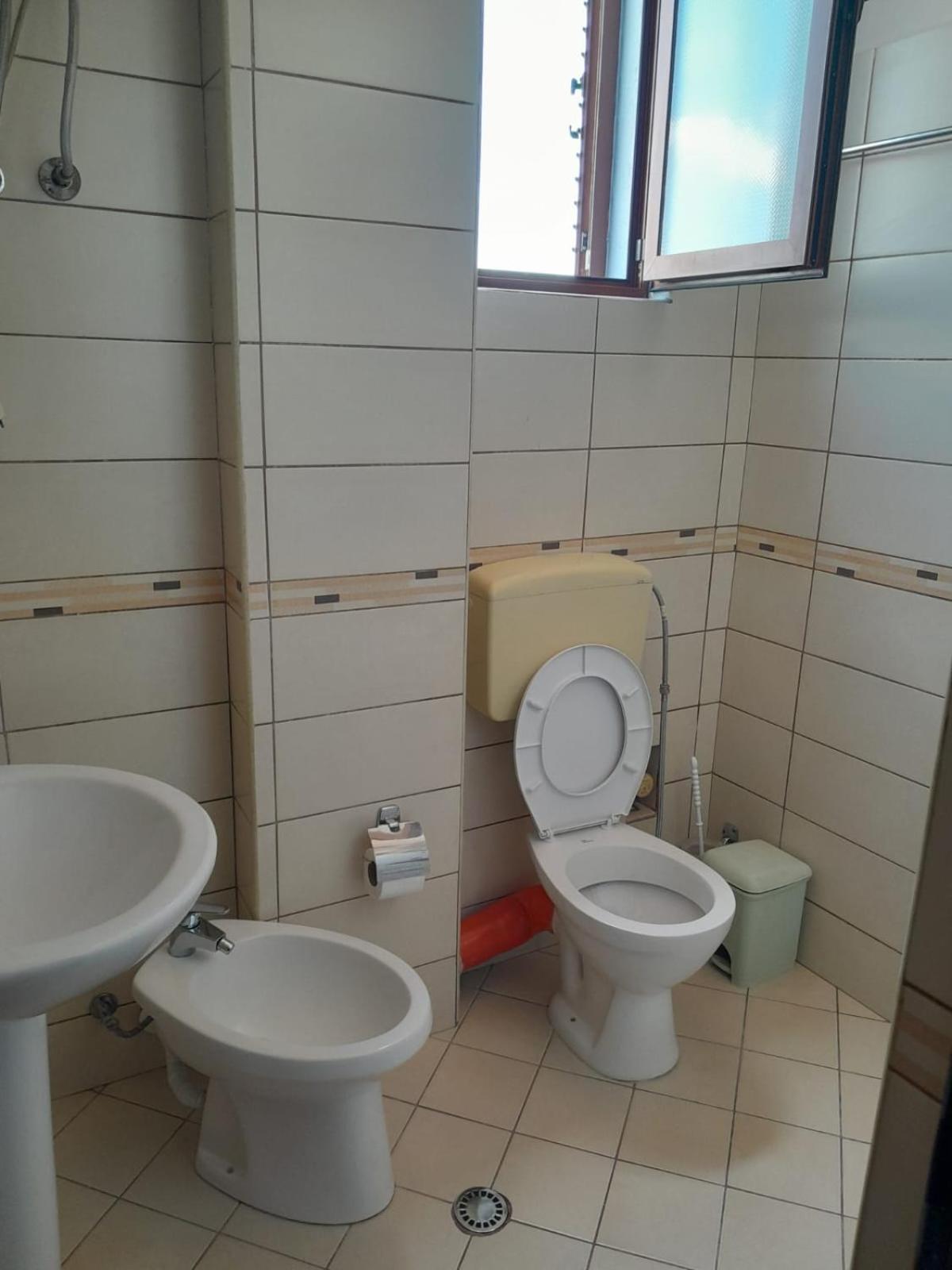 Ferienwohnung Aleksi&Eli Shkodra Exterior foto