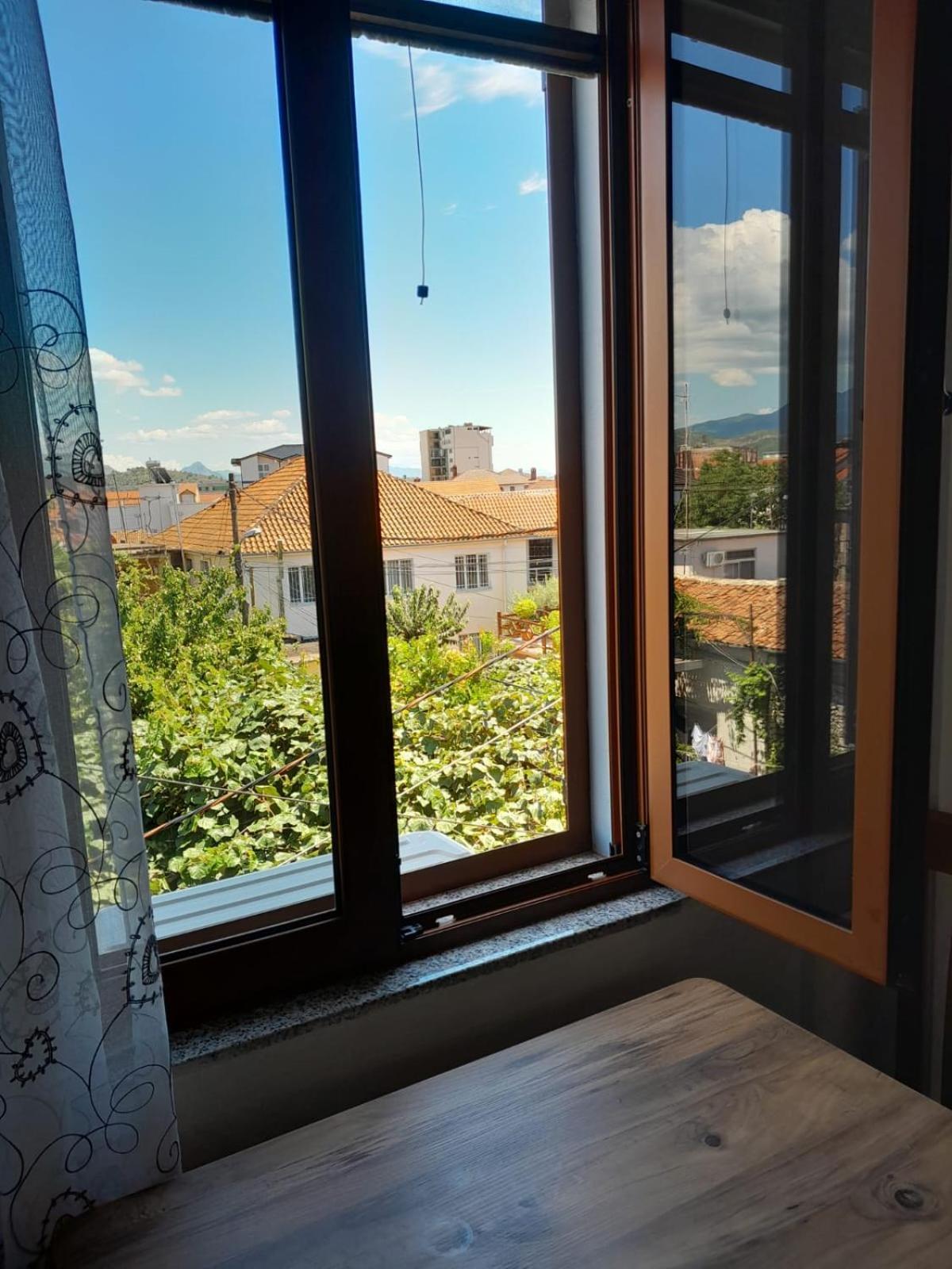 Ferienwohnung Aleksi&Eli Shkodra Exterior foto