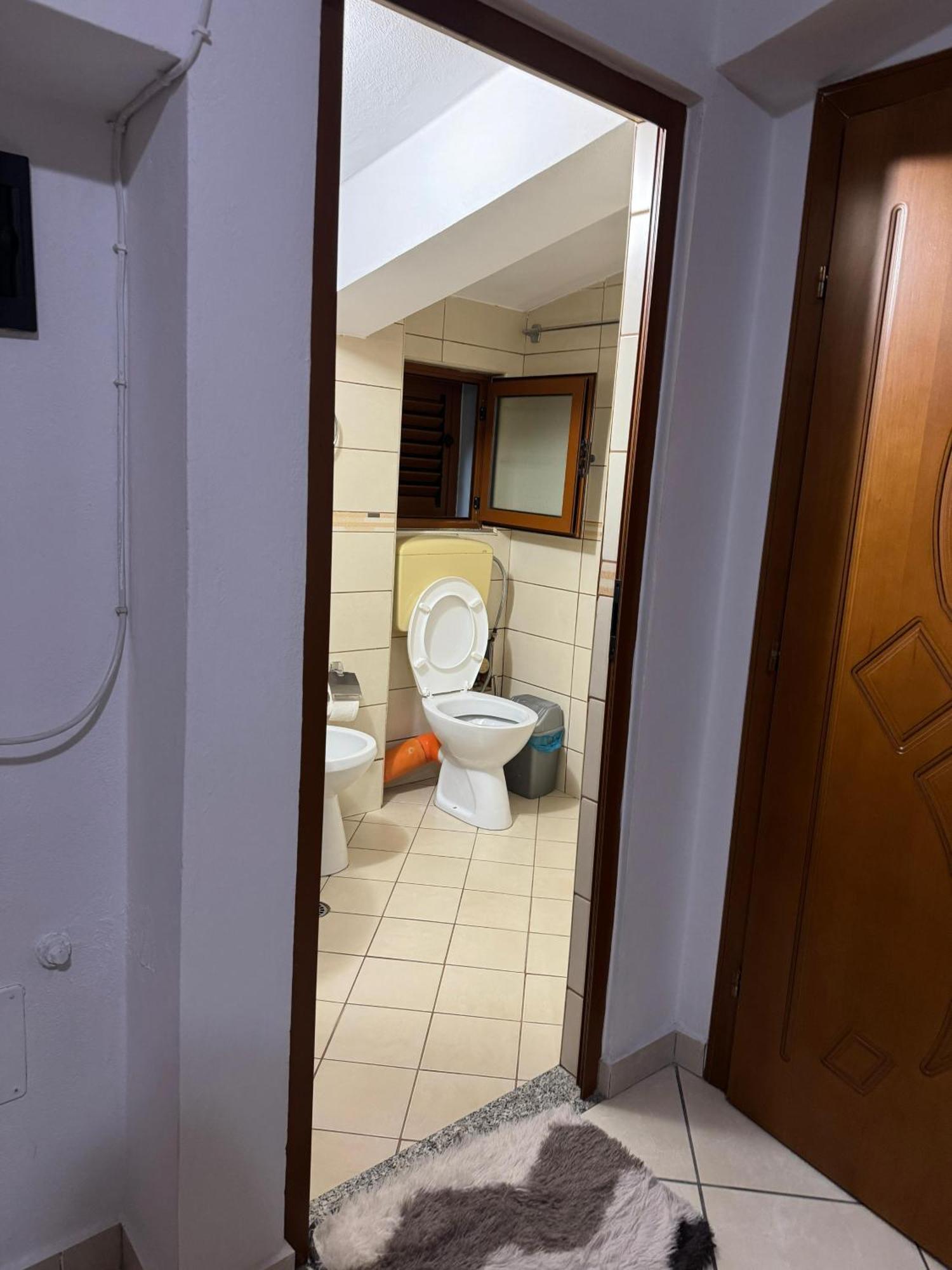Ferienwohnung Aleksi&Eli Shkodra Exterior foto