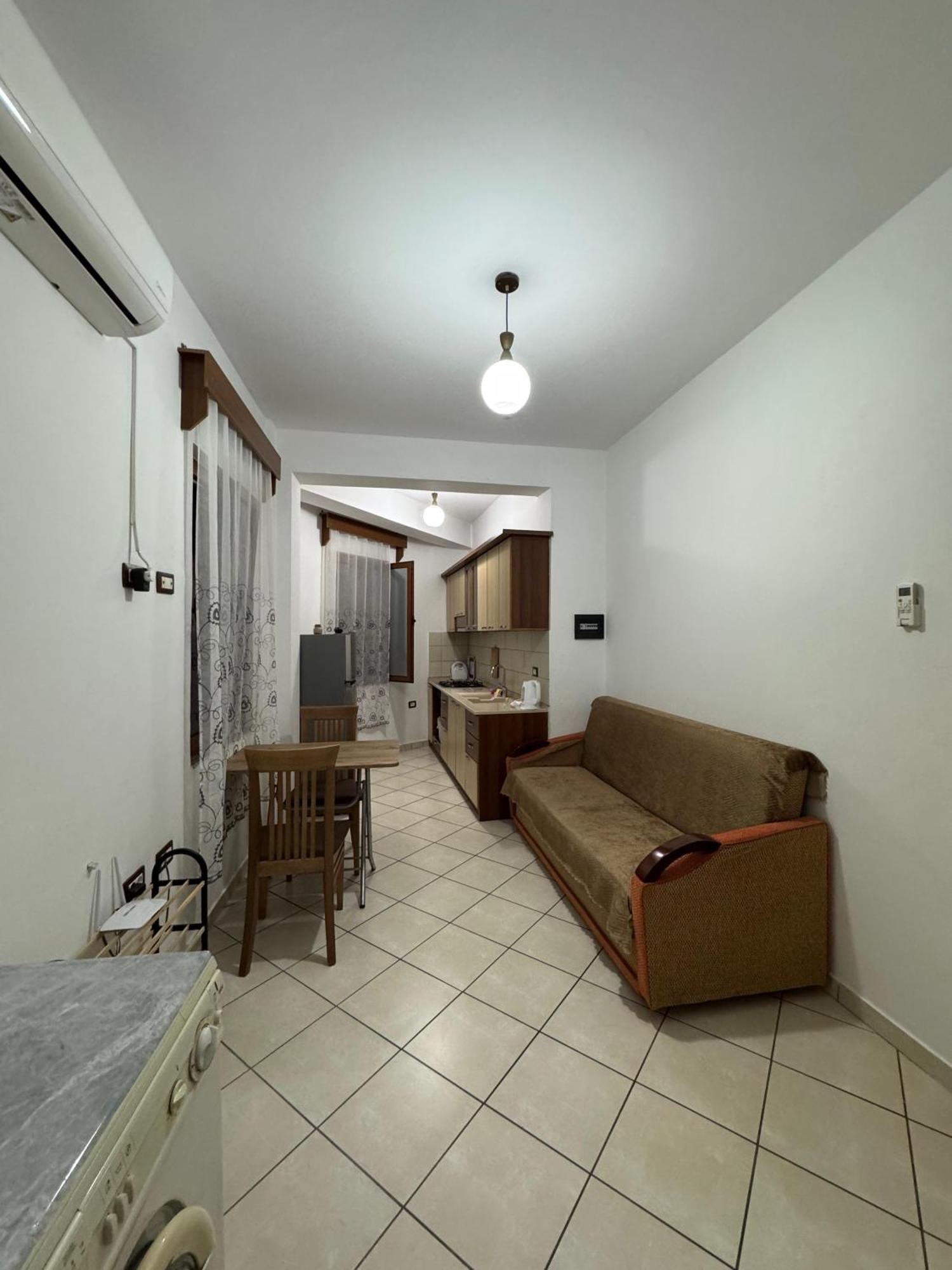 Ferienwohnung Aleksi&Eli Shkodra Exterior foto