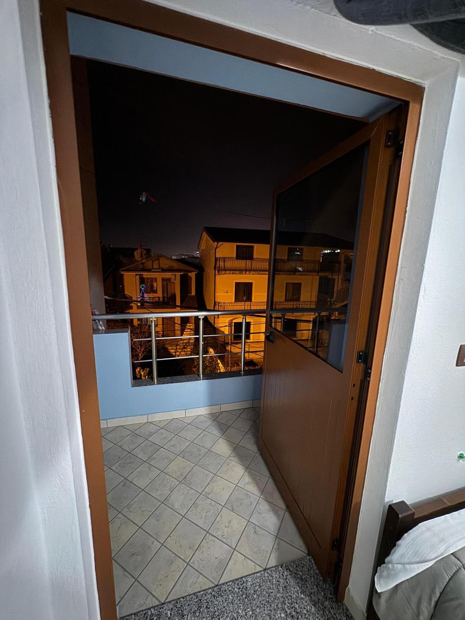 Ferienwohnung Aleksi&Eli Shkodra Exterior foto