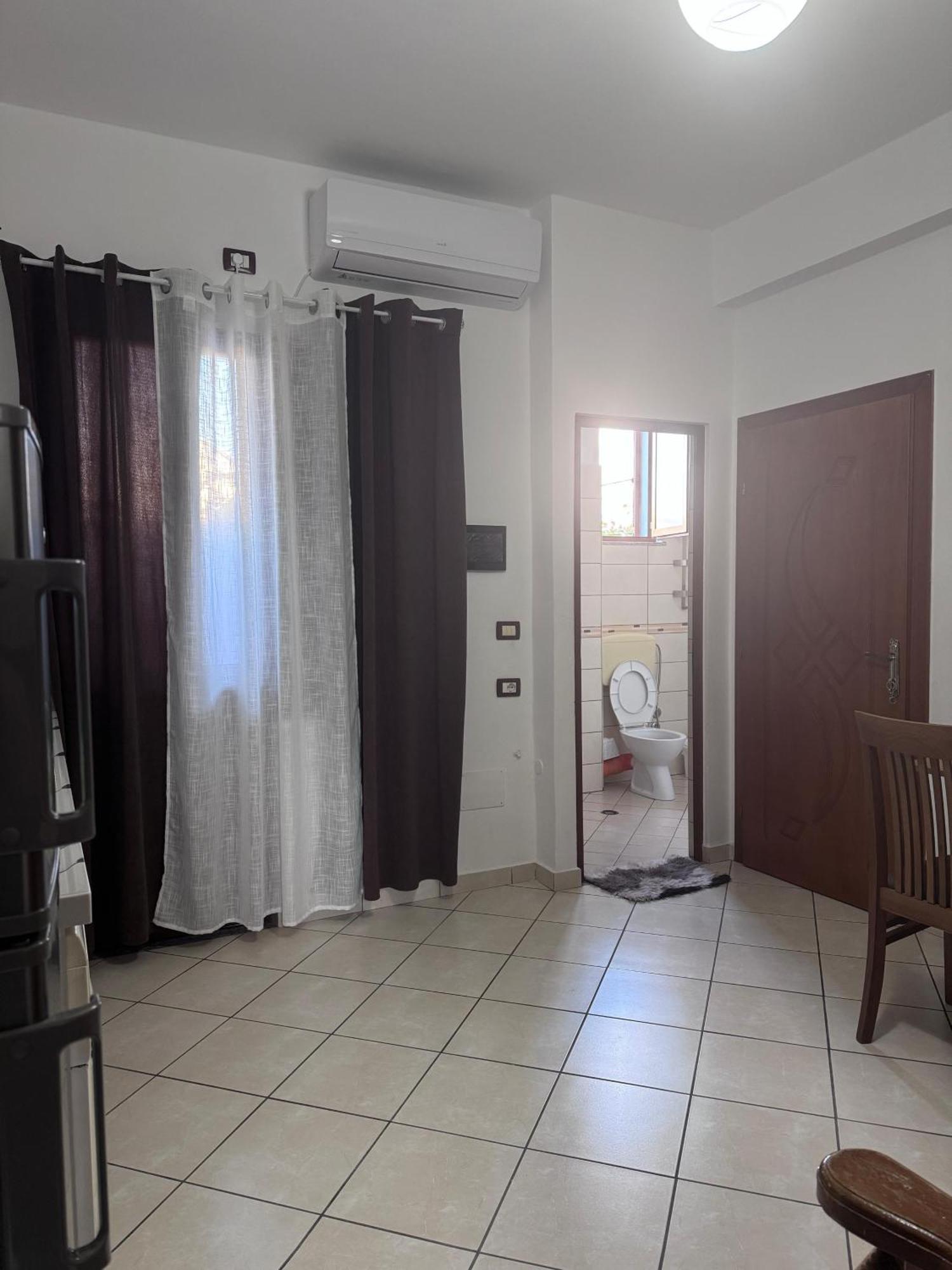Ferienwohnung Aleksi&Eli Shkodra Exterior foto